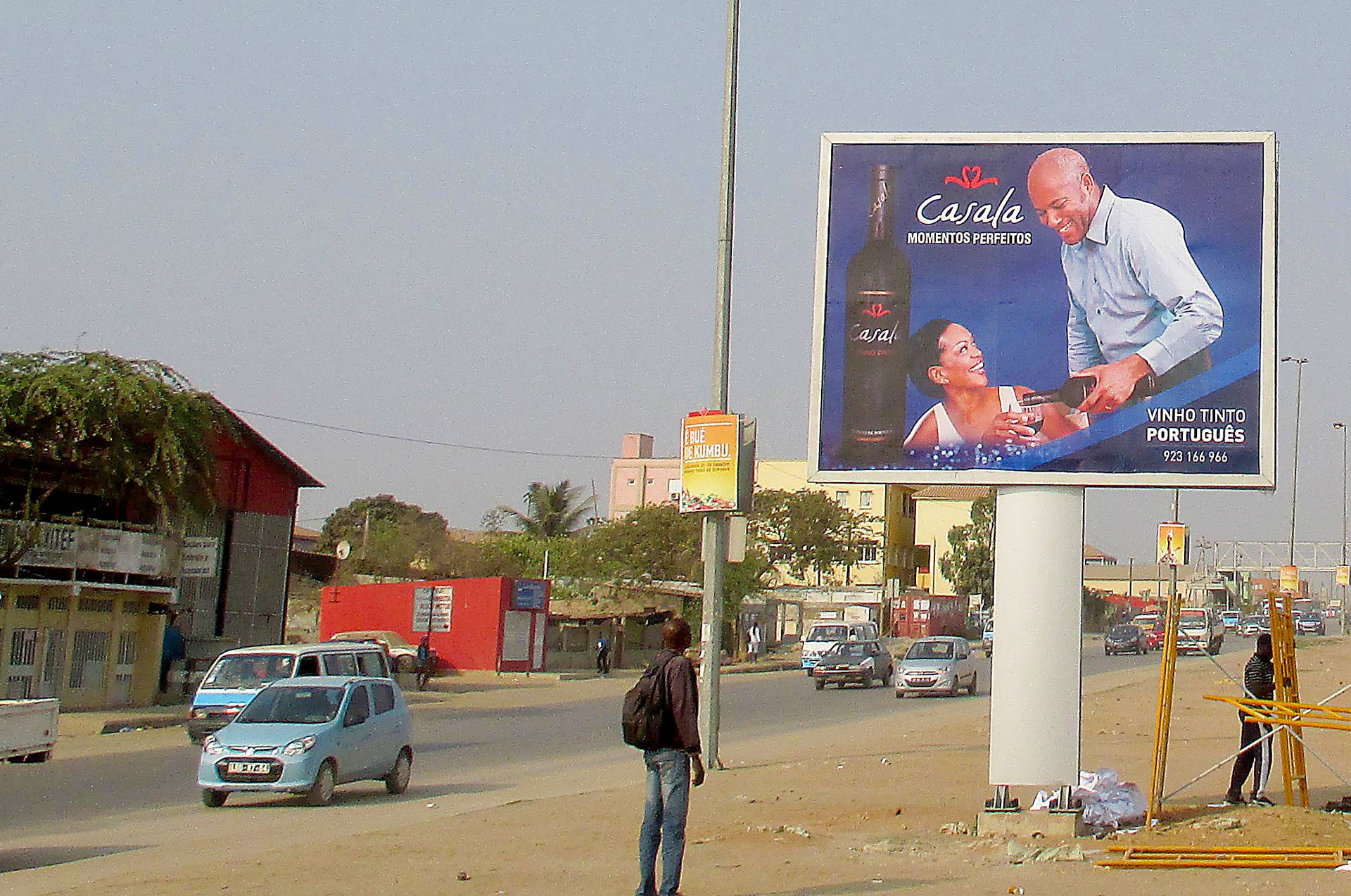 panneau affichage publicitaire 12 m2 en Angola